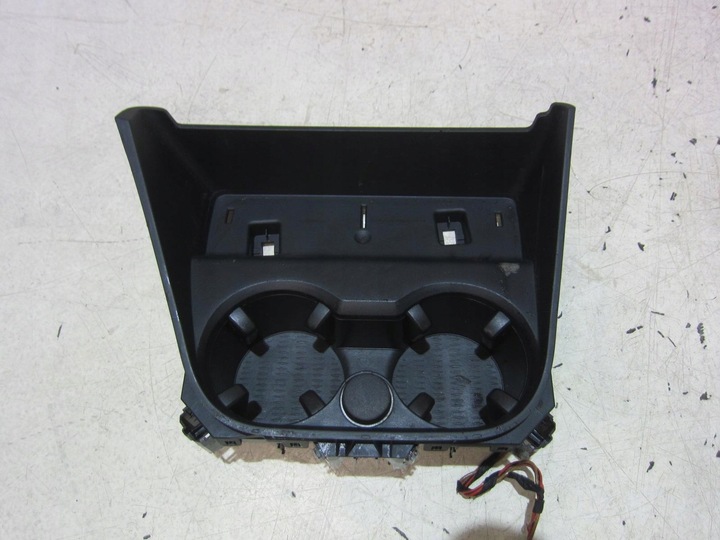 фото №1, Bmw x3 f25 x4 f26 тримач do напоїв cup тримач 9184496