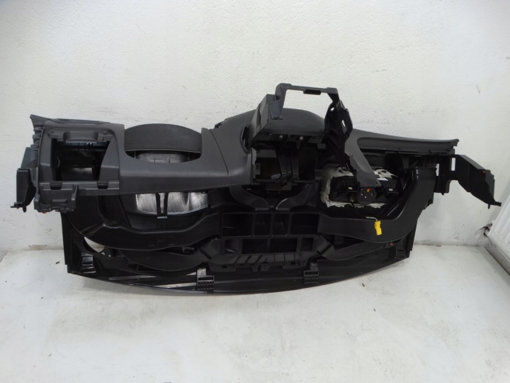 фото №11, Консоль капот торпедо роздавальна opel astra k gm 13367763 15-22r.