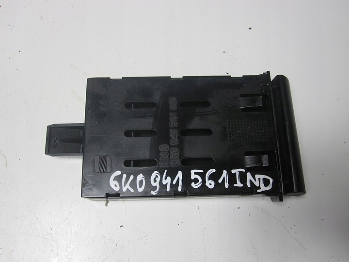 фото №3, Бардачок шухлядка seat ibiza ii 01r