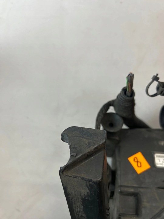 фото №11, Галоген свет противотуманные левая opel astra iv j