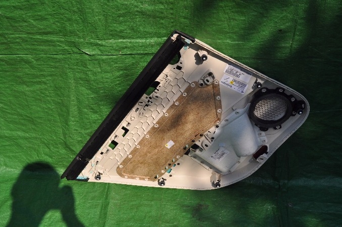 фото №10, Боковина оббивка двері праві задні vw passat b8