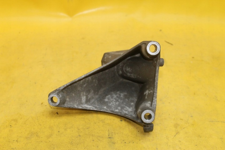 фото №5, Лапи двигателя s6 c6 5.2 fsi 4f0199308ae