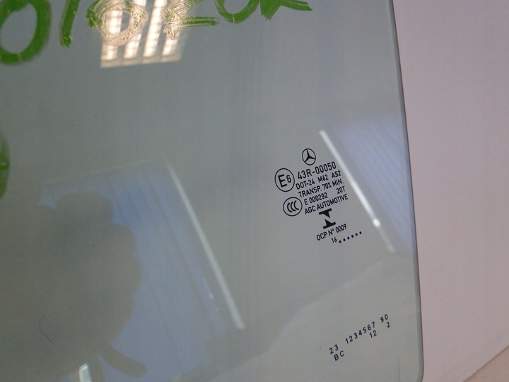 фото №4, Mercedes e w213 213 стекло передняя левая 2016