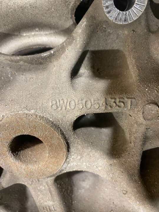 фото №16, Audi a4 s4 b9 8w 2023 подвешивание задние / комплект