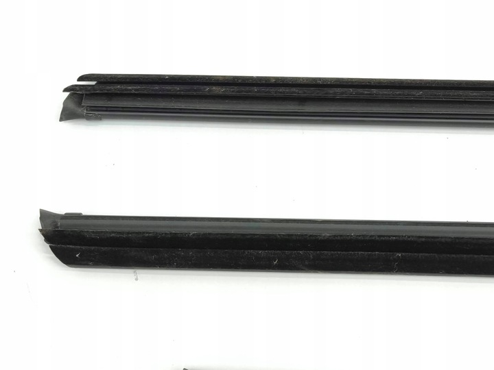 фото №6, Hyundai kona i 2019 комплект прокладка стёкла дверь передних