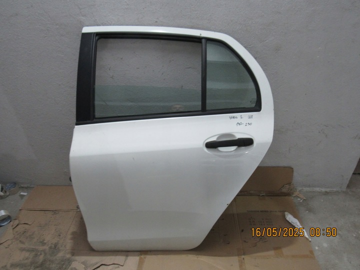 фото №1, Двері лівий зад комплектні yaris ii 068