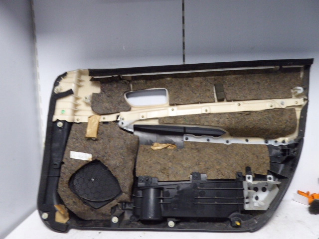 фото №6, Mazda 6 gg/gy 02- боковина оббивка двері перед лівий маскувальна накладка