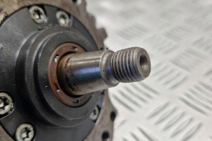 фото №9, Насос пального ford focus ii turnier da_ 0445010102 1.56l дизель 2006