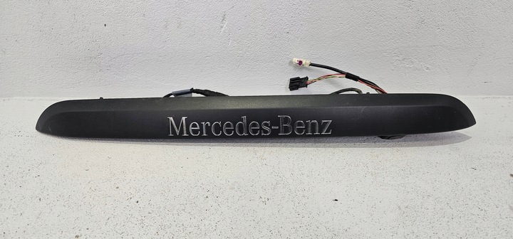 фото №1, Накладка задньої кришки камера mercedes vito w447 14- крила