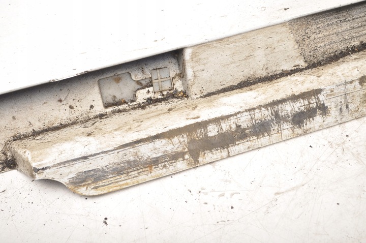 фото №9, V40 ii планка накладка пороговая правая 31395043