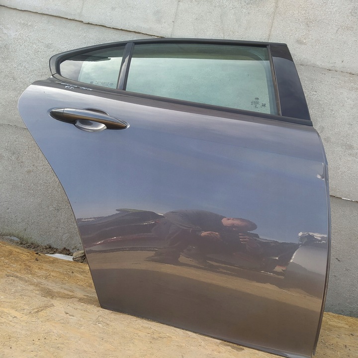 фото №3, Дверь правые зад задние alfa romeo giulia 2016