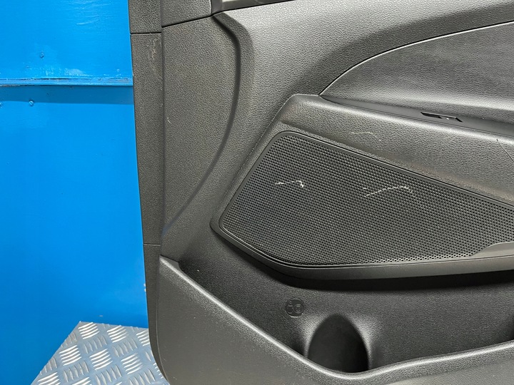 фото №7, Hyundai tucson iii оббивка двері правий перед