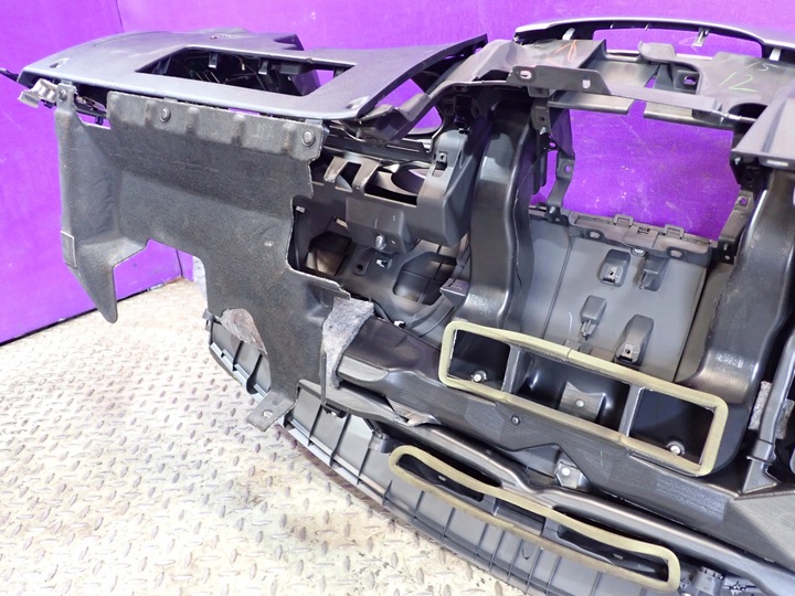 фото №7, Lancer viii 07- панель роздавальна капот консоль