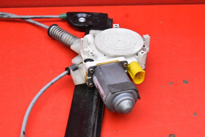 фото №4, Подъемник стекла левые перед eu 6954891.0 mini cooper one r50 3d hb 01-04