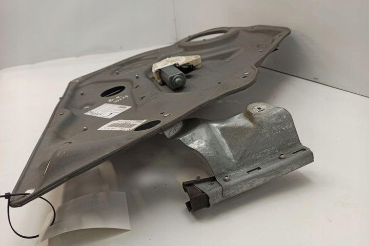 фото №7, Підйомник вікна задніх правих двері mercedes-benz b w245 a1697301579