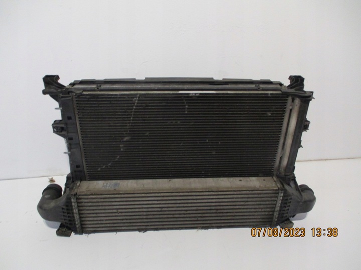 фото №1, Радиатор радиаторов mercedes 176 246 1,5cdi механическая коробка передач