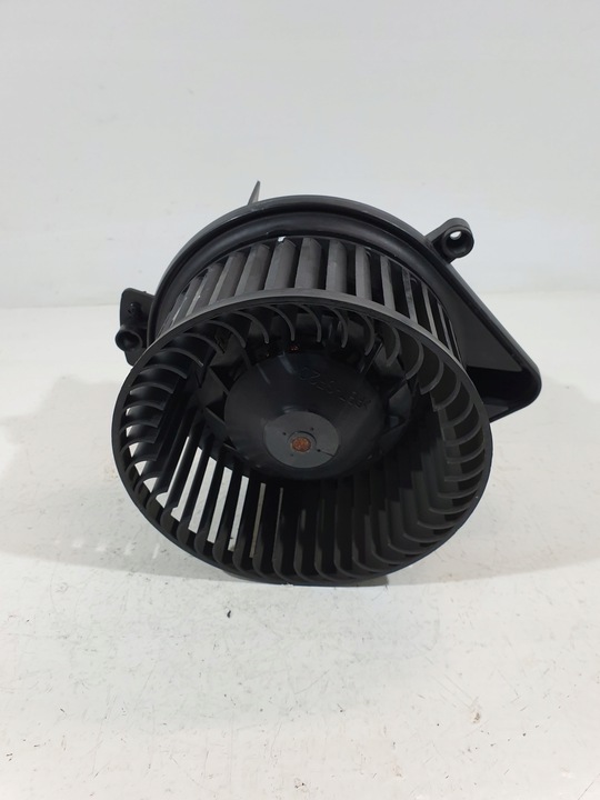 фото №14, Воздуходувка воздуховод audi a4 b6 b7 2.0fsi alt 8e1820021b