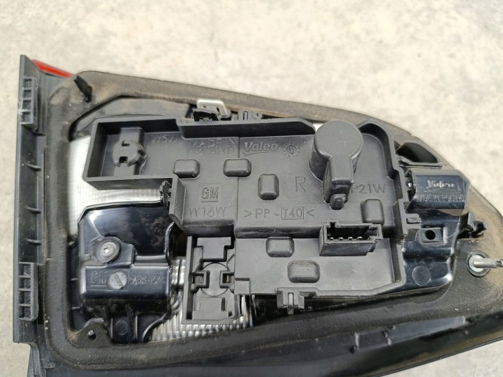 фото №9, Фара задня права w кришка багажника opel astra k 39077381 368158932 valeo універсал