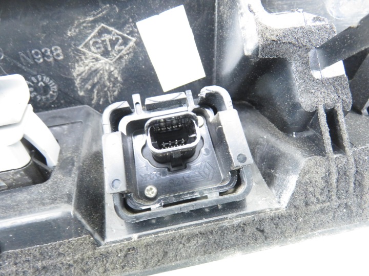 фото №8, Накладка крышки dacia duster 848101807r 848107242r tecnm ,cnm камера