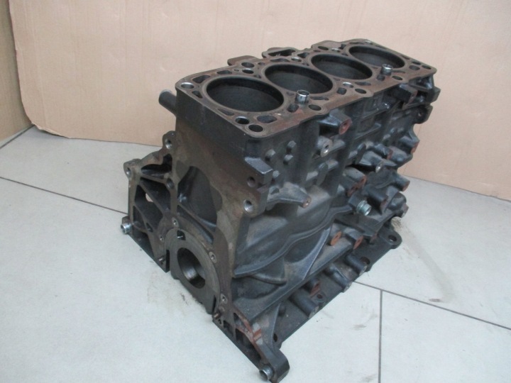 фото №9, Audi a4 b8 a5 q5 07-14 2.0 tdi cag блок  двигуна 03l021a 03l103021a