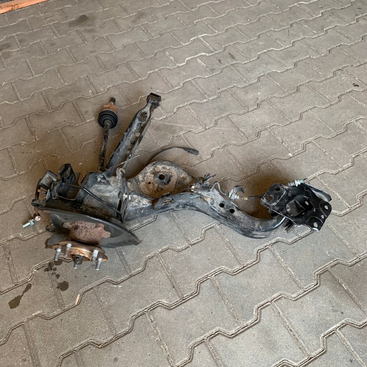 фото №1, Renault koleos ii 4x4 2.0 dci правая поворотный кулак зад полуось ступица ось рычаг