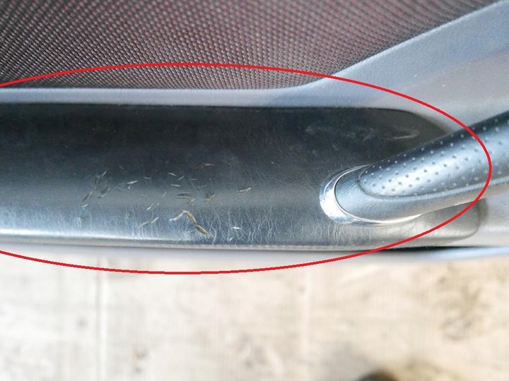 фото №7, Обивка боковина левый перед toyota celica vii 99-