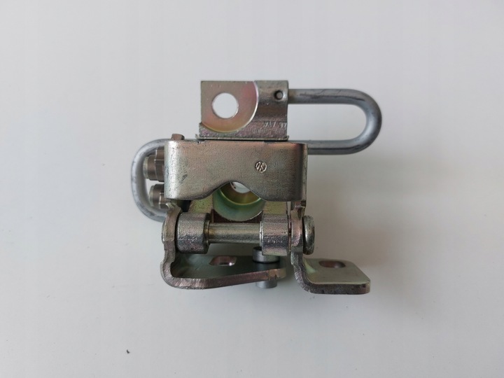 фото №1, Vw golf v vi петля двері лівий зад 1k4833411 q