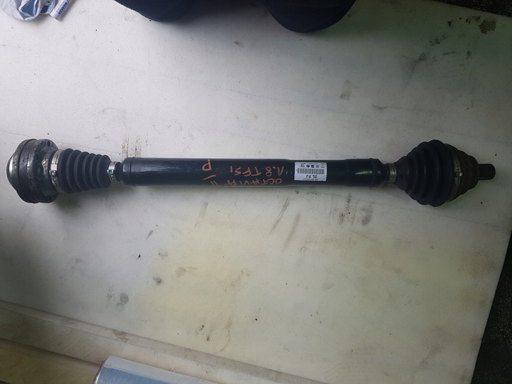 фото №1, Піввісь привідна права skoda octavia ii 1.8 tfsi