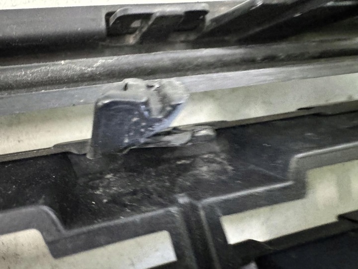 фото №9, Решітка решітка радіатора volvo xc40 xc 40 r design 17-