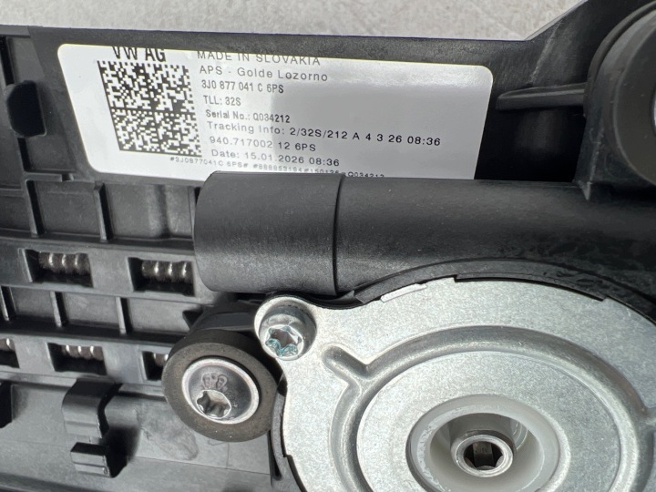 фото №11, Люк панорама люк vw passat b9 3j0877041c новый оригинальная запчасть