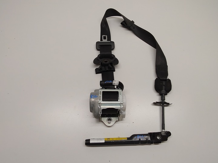 фото №1, Alfa romeo stelvio pas безпеки переднє правий оригінал 2016-