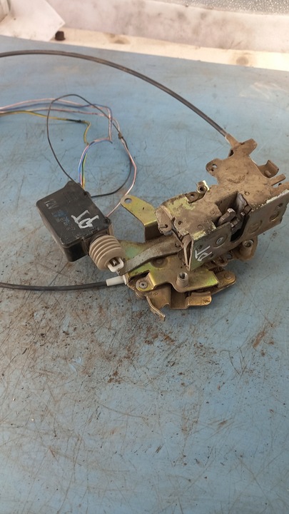 фото №1, Замок правые зад mercedes benz vito 112cdi 00r
