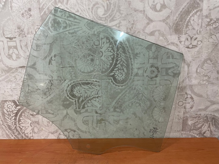 фото №1, Скло двері правий зад mini f55 16r