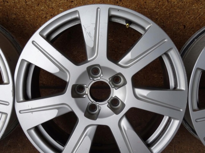 фото №9, Audi a6 c6 04-11 диски 17 дюймів 7.5jx17 et 45 комплект 4f0601025cb