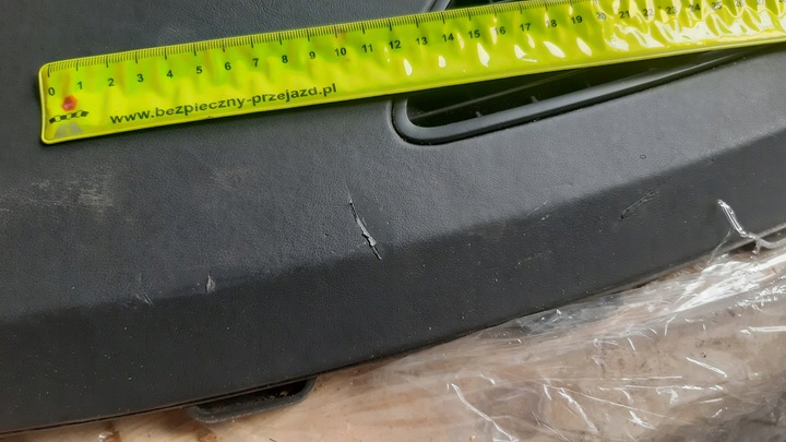 фото №8, Audi r8 420 4,2 v8 2008 - панель роздавальна