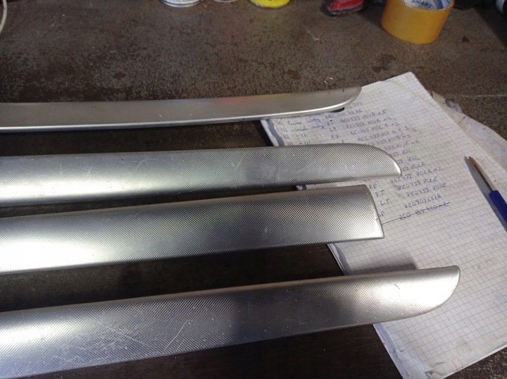 фото №4, Audi a4 b6 - dekor двері комплект