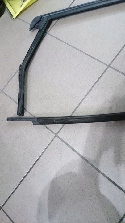 фото №6, Lincoln mkc прокладка стёкла з планка хром