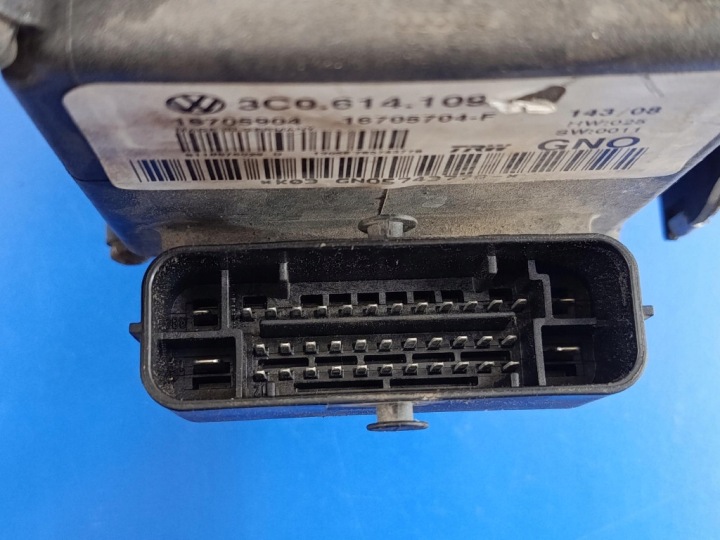 фото №6, Vw passat b6 2.0tdi блок управления abs trw 16705904 3c0614109n