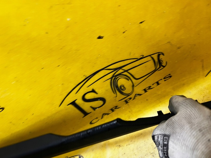 фото №6, Оздоблення панель консолі середньої праві porsche cayenne купе 9y3 9y0