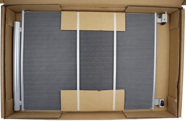 фото №1, Радиаторов кондиционера mercedes c класс w206 2021 -