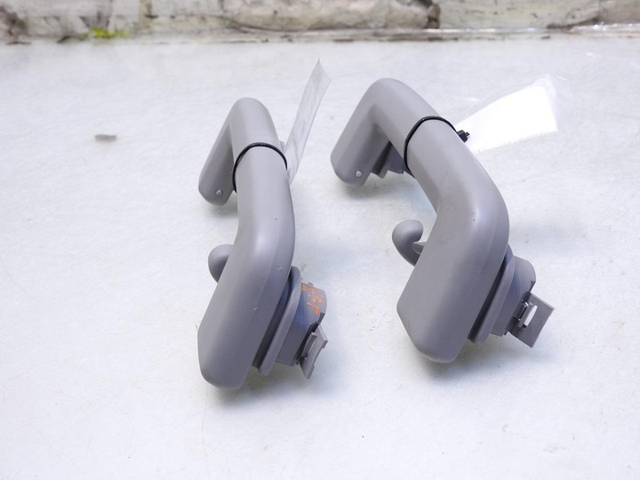 фото №3, Ручка тримач стеля зад volvo v50 рестайлінг