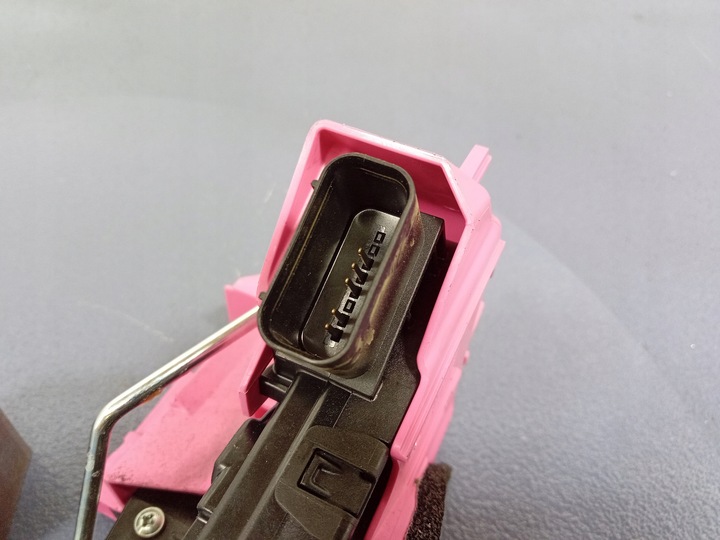 фото №4, Tucson iv замок двері перед правий 81320-n7000