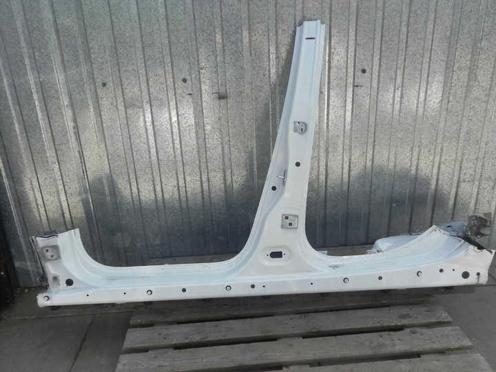 фото №1, Renault zoe i ov ov369 порог стойка левый