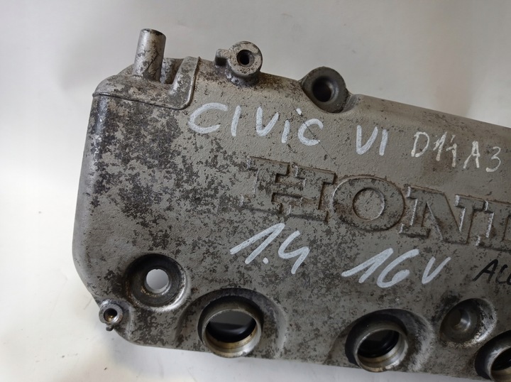 фото №4, Крышка клапанов honda civic vi 1.4 16v d14a3