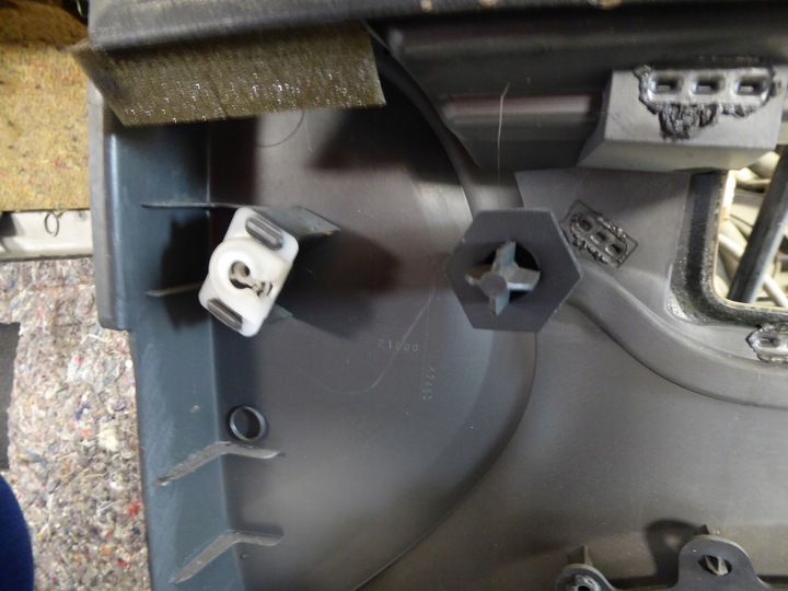 фото №7, Боковина дверь ford оригинальный номер 4m51a23943c