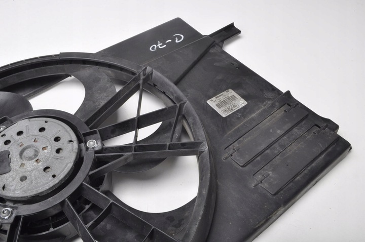 фото №8, Volvo c70 ii 2.5 t вентилятор радиатор