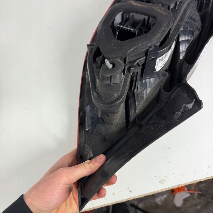 фото №9, Фара права зад права задня opel corsa d 5d тонована oem номер oryignał uk 13296480