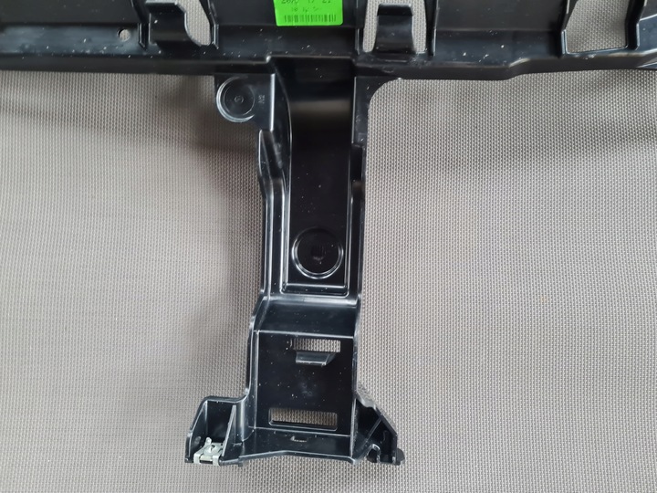 фото №10, Bmw оригинальный номер 7381120 ползун крепление бампера