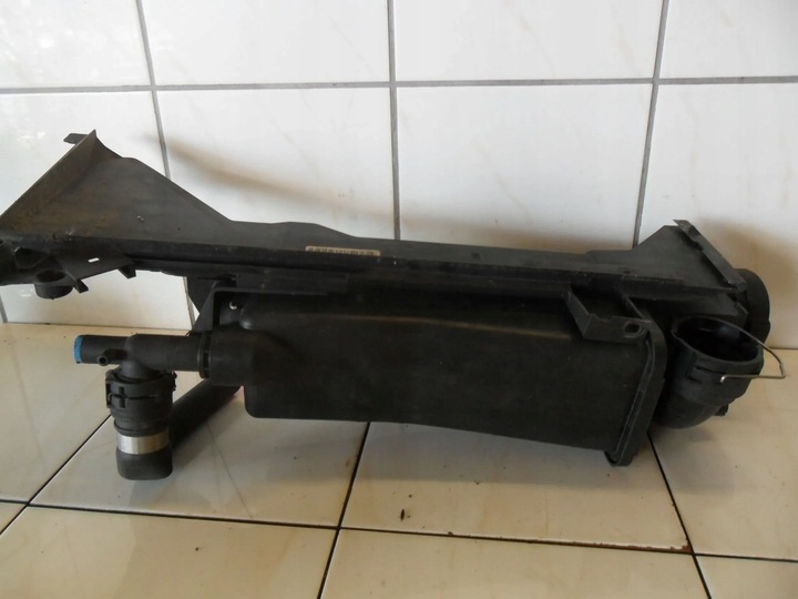 фото №6, Bmw 3 e46 2003 1.8 b бачок розширювальний плита монтажна 1436250