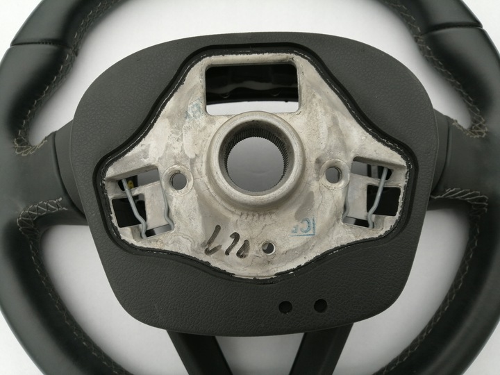 фото №13, Руль мультифункция кожа seat ateca 5f0